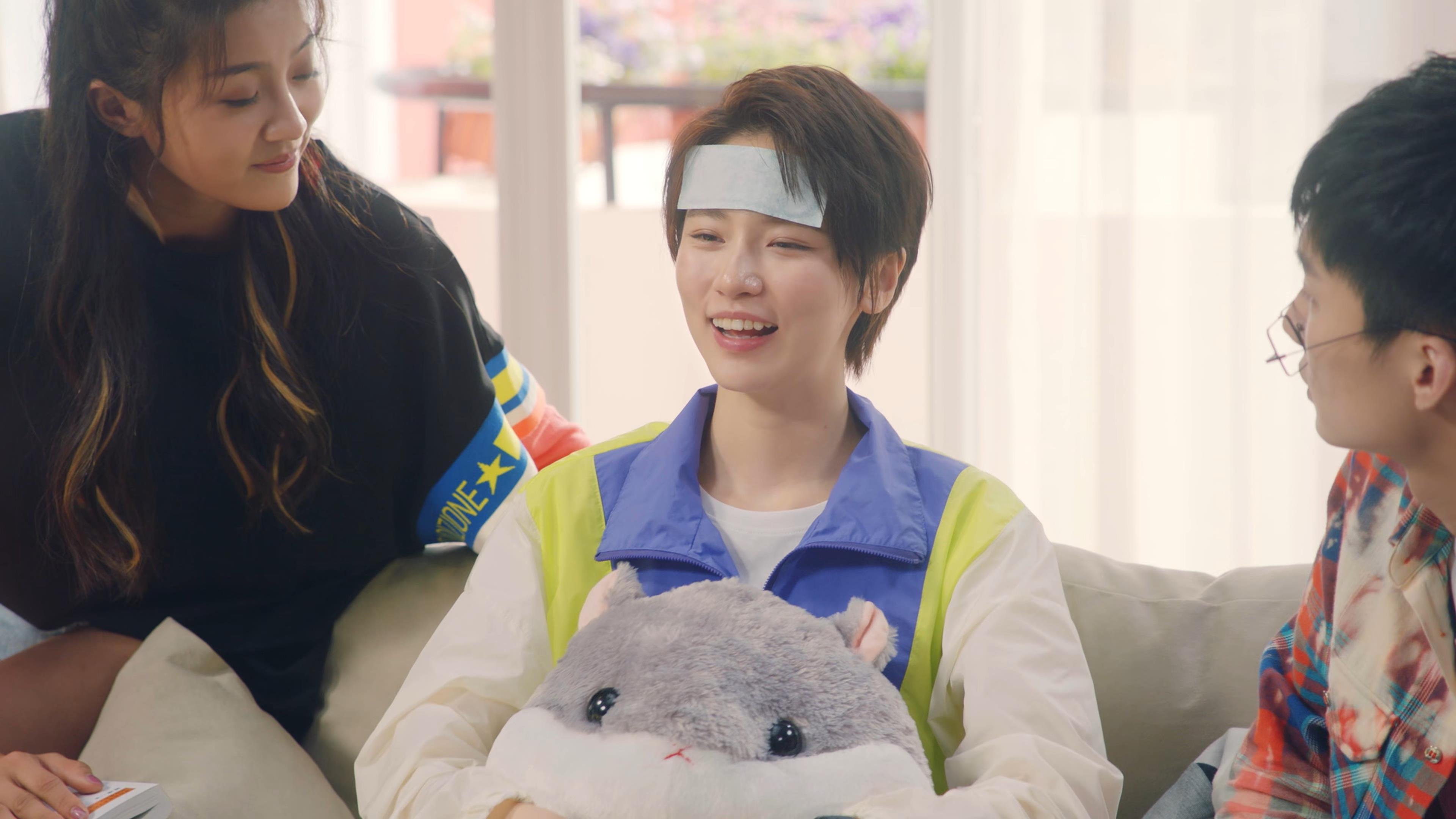 开云体育登录网站入口-“荒野之战：沙丘与泥泞中的极限追逐”，荒野沙漠